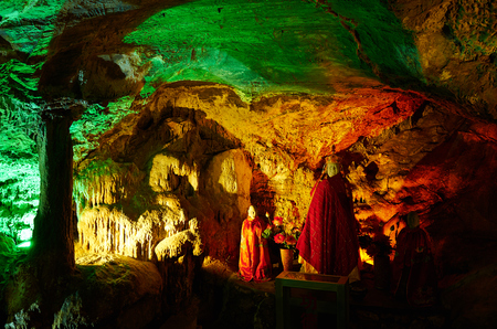 Buddha statue in the Shihuadong scenic spotのeditorial素材