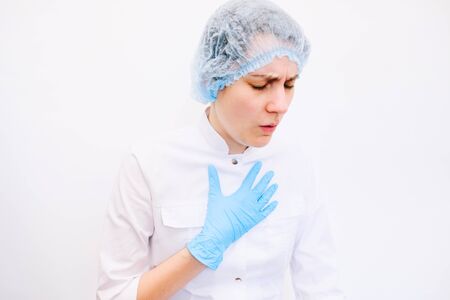 doctor woman COVID-19 shortness of breath pneumoniaの写真素材