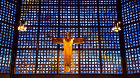 Berlin German, Kaiser Wilhelm Memorial Church, Figure Of Christ のeditorial素材