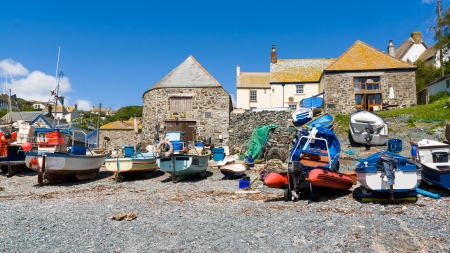 Fishing boats at Cadgwith Cove on the Lizard Peninsula, Cornwall England UKのeditorial素材