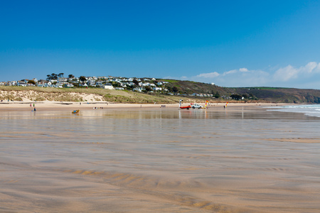 The beach at Sydney Cove at Praa Sands Cornwall England UKのeditorial素材