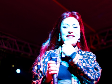 ISTANBUL - MAY 8 : Singer Leman Sam performs live during a concert dedicated to the International Women's Day at Maltepe open air stage on May 8, 2011 in Istanbul, Turkey. のeditorial素材