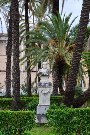 Statues in Villa Bonanno public garden in Palermoの写真素材