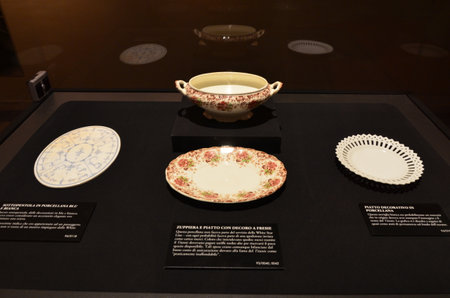 Titanic: The Real Story internatinal expositionのeditorial素材