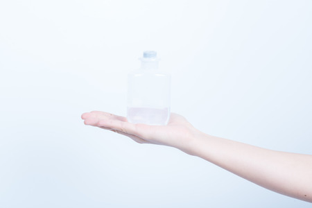 hand holding saline bag for Health care in hospitalの写真素材