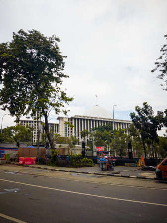 Central Jakarta, Indonesia - April 5th, 2021: Istiqlal Mosque is the largest mosque in Southeast Asia, located in the city of Jakarta, Indonesiaのeditorial素材