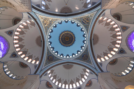 (Istanbul - Turkey 22 February 2021) It is the largest mosque in the history of the Republic. It is a mosque with a capacity of 63 thousand people and 6 minarets.のeditorial素材