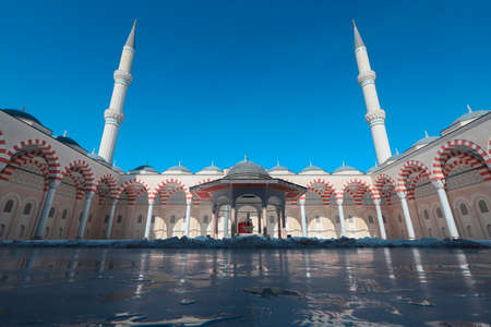(Istanbul - Turkey 22 February 2021) It is the largest mosque in the history of the Republic. It is a mosque with a capacity of 63 thousand people and 6 minarets.のeditorial素材