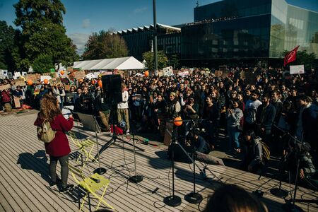 Striking people at rallies on environmental occasion global warmingのeditorial素材