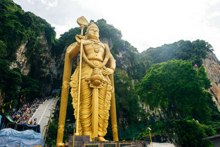 Batu Caves statue and entrance near Kuala Lumpur, Malaysia.のeditorial素材