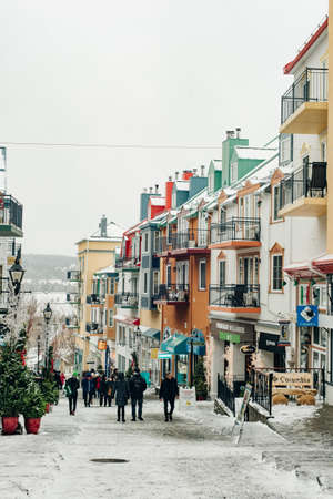 MONT-TREMBLANT, QC, CANADA - FEBRUARY 2020 Mont-Tremblant village in winter.のeditorial素材