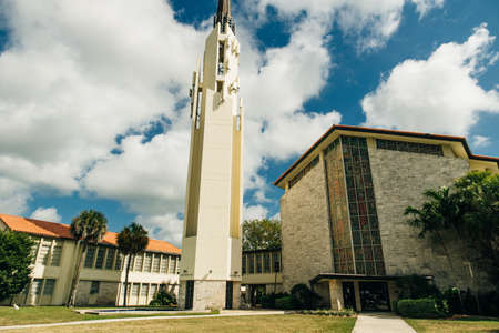 MIAMI, USA - MARCH 31, 2020 Miami Shores Presbyterian Church Schoolのeditorial素材