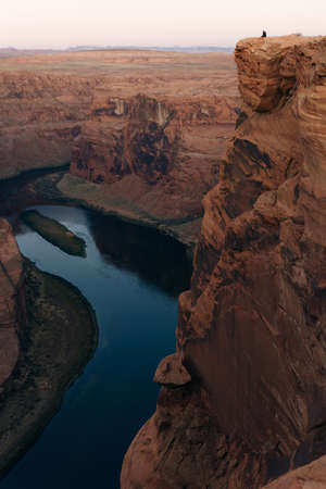Horseshoe Bend in Glen Canyon National Recreation Area in early dawnの写真素材