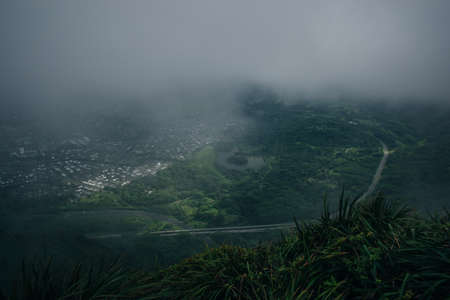 View from the summit of the Koolau Mountain range on the island of Oahu in Hawaii. High quality photoの写真素材