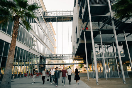 LOS ANGELES, SEP 2022 Wide shot of the courtyard at LACMA, the Los Angeles County Museum of Art. high quality photoのeditorial素材