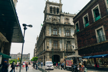 Mexico city, Mexico -may 2023 Crowds in the city center. High quality photoのeditorial素材