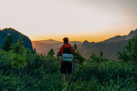 ergaki - 4 August 2025 backpacker on the path in the mountain. High quality photoの写真素材