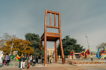 GENEVA, SWITZERLAND - 2 nov 2025 Broken Chair or Chaise Cassee in Geneva city in Switzerland. High quality photoのeditorial素材