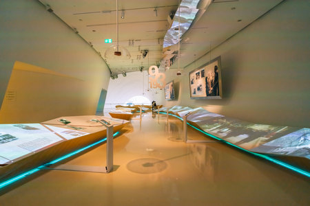 Baku, Azerbaijan - 1 Dec 2025 Heydar Aliyev Center architecture, designed by architect Zaha Hadid. High quality photoのeditorial素材