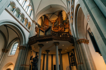 Bonn, Germany, 18. Sep 2025 - The Bonn Minster, a Romanesque church in Bonn. High quality photoの写真素材