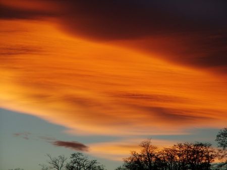 Red cloudの写真素材
