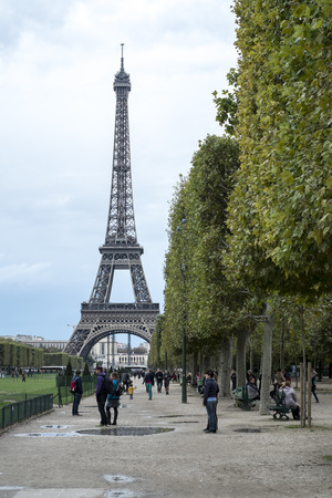 PARIS, FRANCE - OCTOBER 20: The Eiffel tower seen from Champ de Mars. October 20, 2013 in Paris.のeditorial素材