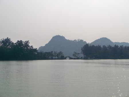 lakeside sceneryの写真素材