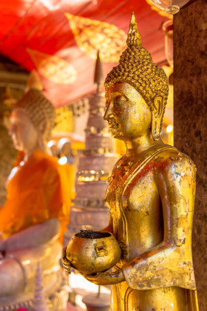 Golden pagoda at Wat Phrathat Doi Suthep, Chiang Mai Thailandの素材