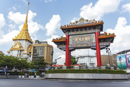 The China Gate, Landmark of Chinatown Yaowarat Rd. and Wat Trimit Golden Buddha Temple, Bangkok, Thailand.China gate or Royal Jubilee Gate is Landmark Chinatown in Yaowarat Rd.のeditorial素材