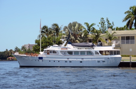 Luxury yacht in a Fort lauderdale waterway
