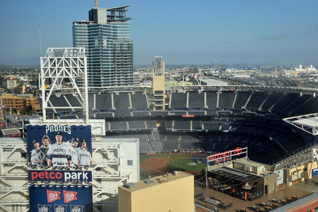 SAN DIEGO - JULY 27: Petco Park in San Diego California prepares for a night of baseball with the Padres. It is a major sports venue in San Diego.のeditorial素材