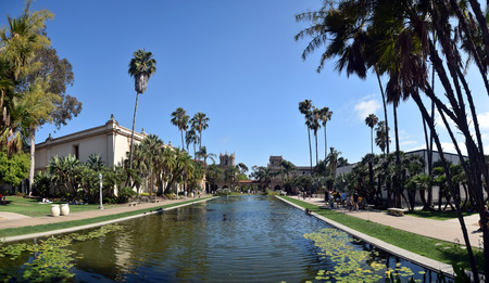 SAN DIEGO - JULY 26: Visitors and locals enjoy a summer day out at Balboa Park in San Diego on July 26, 2017. it is a major local landmark.のeditorial素材