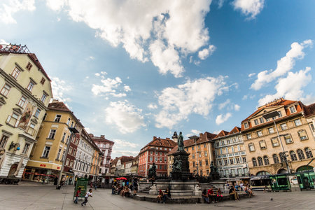 Graz Hauptplaz Erzherzog Johann Brunnen fountain town hall Austria Styriaのeditorial素材