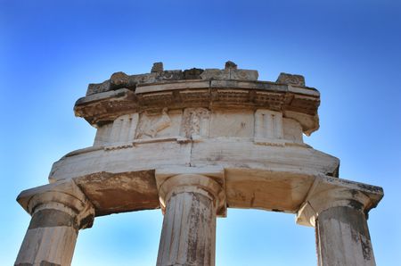 Temple of Athenea in Delphi archeological site, Pelopponese, Greeceの写真素材