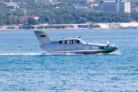 airfoil boat