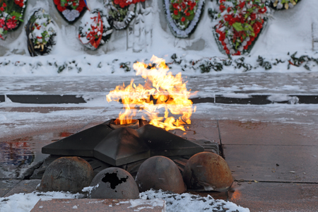MURMANSK, RUSSIA - FEB 16, 2016: A memorial complex Defenders of the Soviet Arctic during the Great Patriotic War (WWII) on the hill "Green Cape". Eternal flameのeditorial素材
