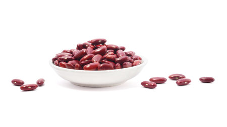 Red kidney beans in bowl isolated on white backgroundの写真素材