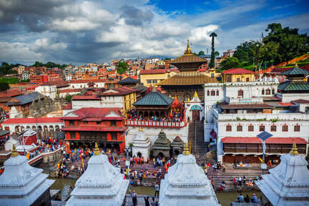 Kathmandu,Nepal - August 14,2019: Crowd of Hindu Prayers during Janai Purnima Rakshya Bandhan Festival in Pashupatinath Temple Premises,KKathmandu.のeditorial素材