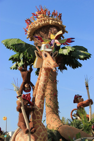 Pasadena, California, USA - January 3, 2015: Beautiful floats are displayed in the post-parade, a showcase of floats from the Rose Parade - Americaのeditorial素材
