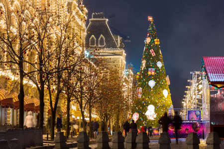 RUSSIA, MOSCOW - JANUARY 16, 2018: The city beautiful christmas street illumination on New Year holidayのeditorial素材
