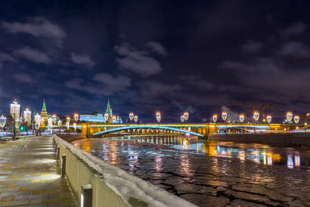 Winter view on Moscow River and Kremlinの写真素材