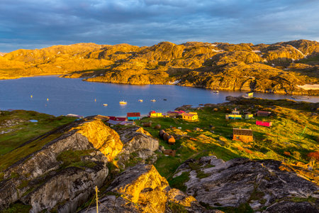 Arctic summer expedition camp on Barents seaの写真素材