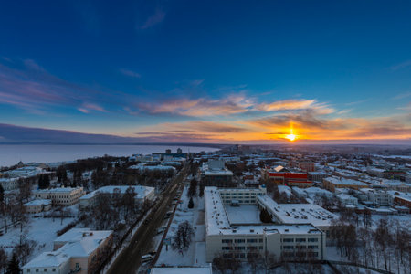 RUSSIA, ULYANOVSK - JANUARY 05, 2018: The frost came to the city right on New Year holidaysのeditorial素材