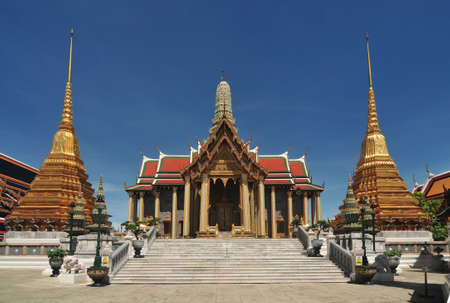 The Temple of the Emerald Buddha or Wat Phra Kaew no people in the time of Corona Virus Disease (COVID-19) Bangkok, Thailandの写真素材