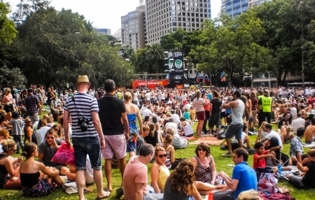 Sydney-January 7 : People enjoy music by DJ at Hyde park  for Sydney festival  in  Sydney,Australia on January 7,2012. Sydney festival start about January every year .のeditorial素材