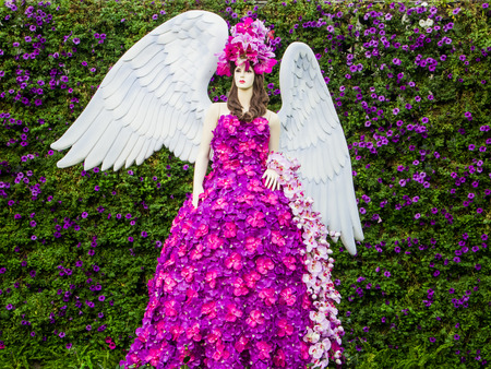 Chiang rai,Thailand-January 4,2015 : Model with flower dress  in Chiang rai National Floral Festival 2014 .This event will come in winter time every year.のeditorial素材