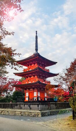 Autumn color at Kiyomizu-dera temple Kyoto.のeditorial素材