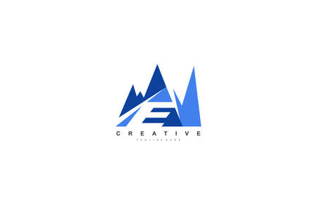 E Letter Creative Modern Mountain Logo Designのイラスト素材