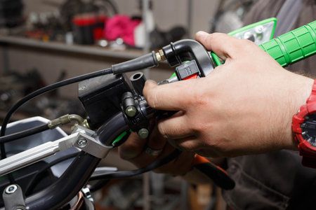 The master installs the plastic brake protection of the hand brake, as well as the clutch of the...