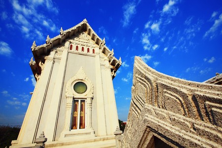 Temple under blue sky, Nonthaburi, Thailandの写真素材